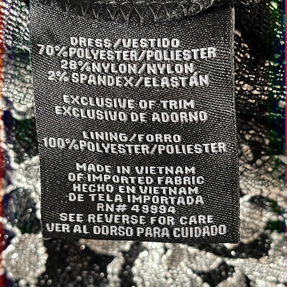 Brand New Gorgeous R&M Richards Evening Gown - Picture 12 of 12